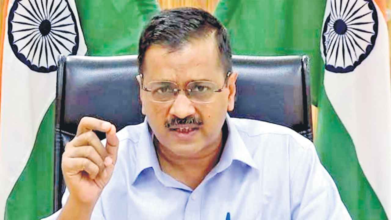 కేజ్రీవాల్‌కు ఈడీ సమన్లు