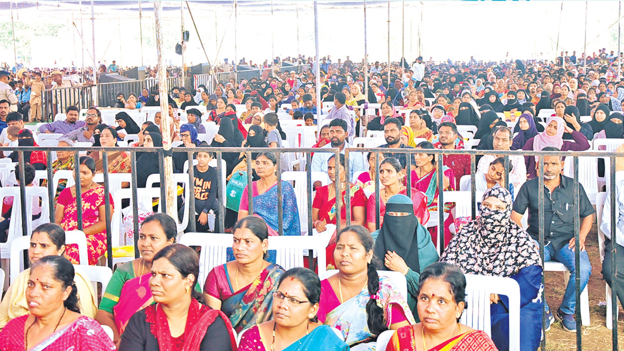 పేదల ఆనందం రెట్టింపు