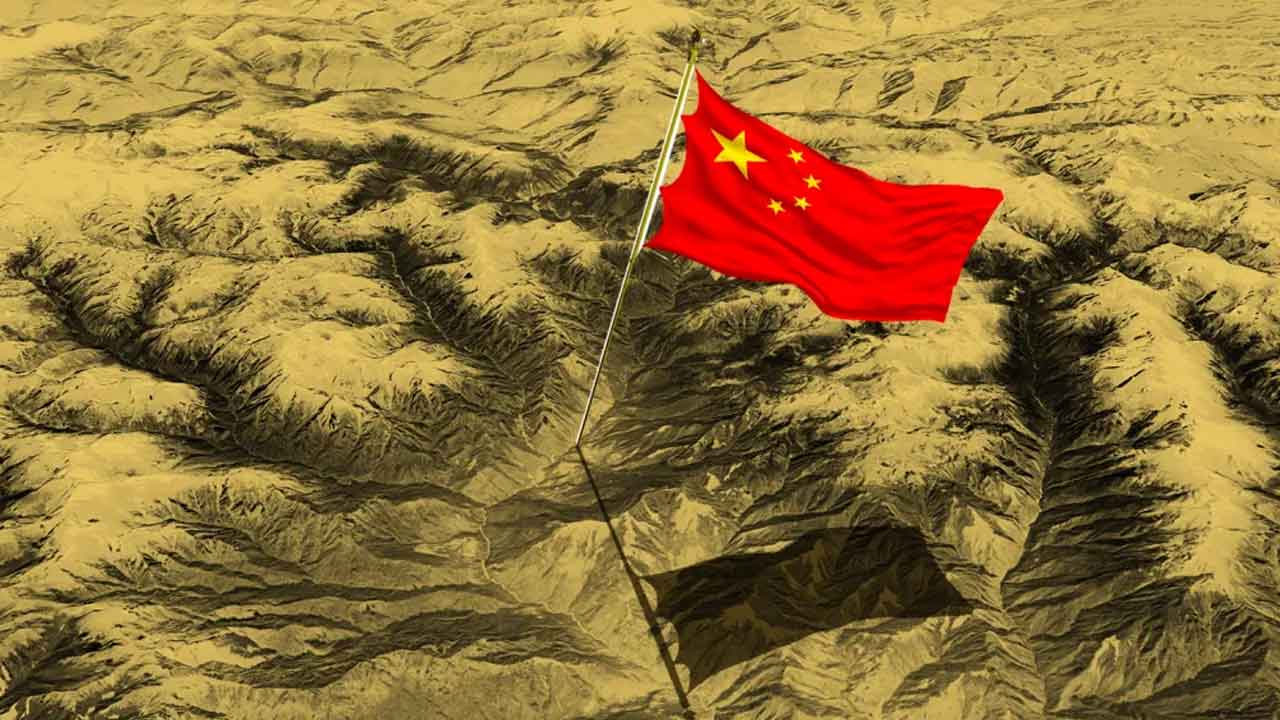 సరిహద్దులో భారీగా చైనా నిర్మాణాలు