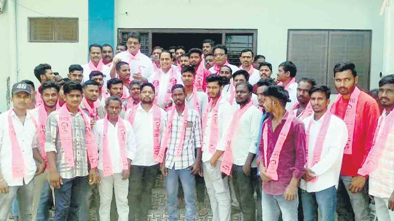 కేసీఆర్‌తోనే అభివృద్ధి