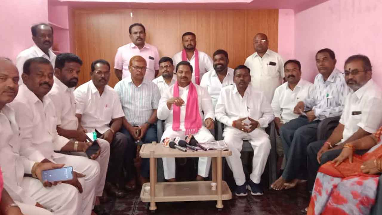 MLA Bhikshamayya Goud | కాంగ్రెస్ పార్టీకి ఓటు వేస్తే రాష్ట్రాన్ని అమ్ముతరు : మాజీ ఎమ్మెల్యే బూడిద భిక్షమయ్యగౌడ్