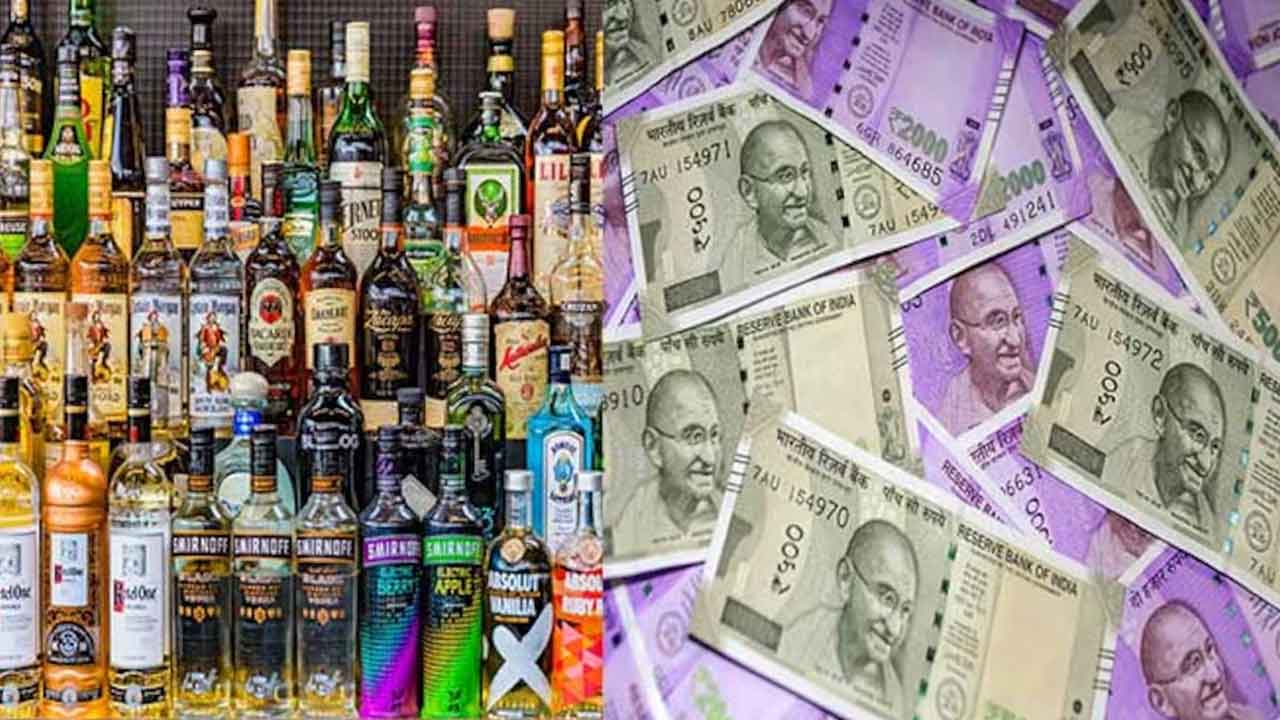 భారీగా నగదు, మద్యం పట్టివేత