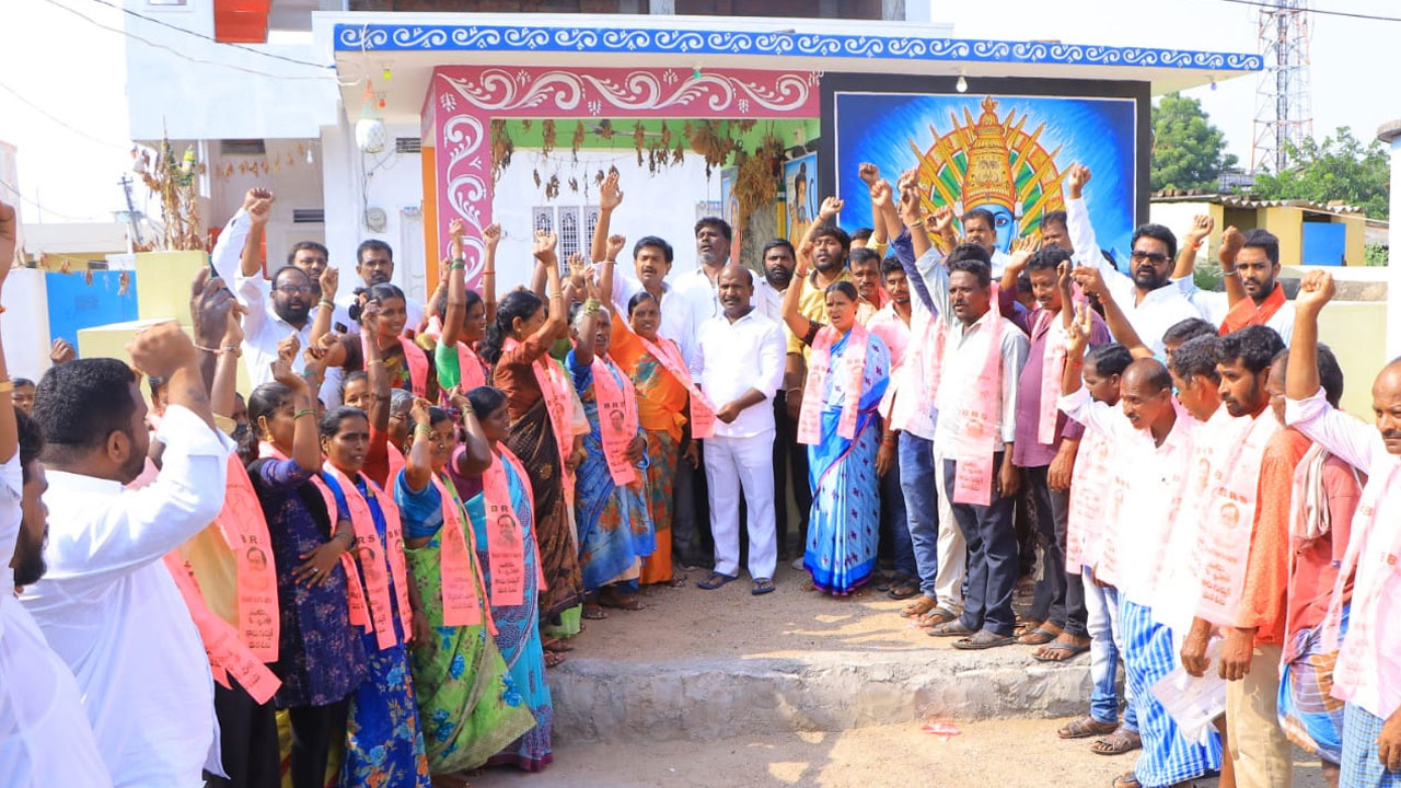 MLA Chirumurthy | ఎమ్మెల్యే చిరుమర్తి సమక్షంలో.. బీఆర్ఎస్‌లో భారీగా చేరికలు