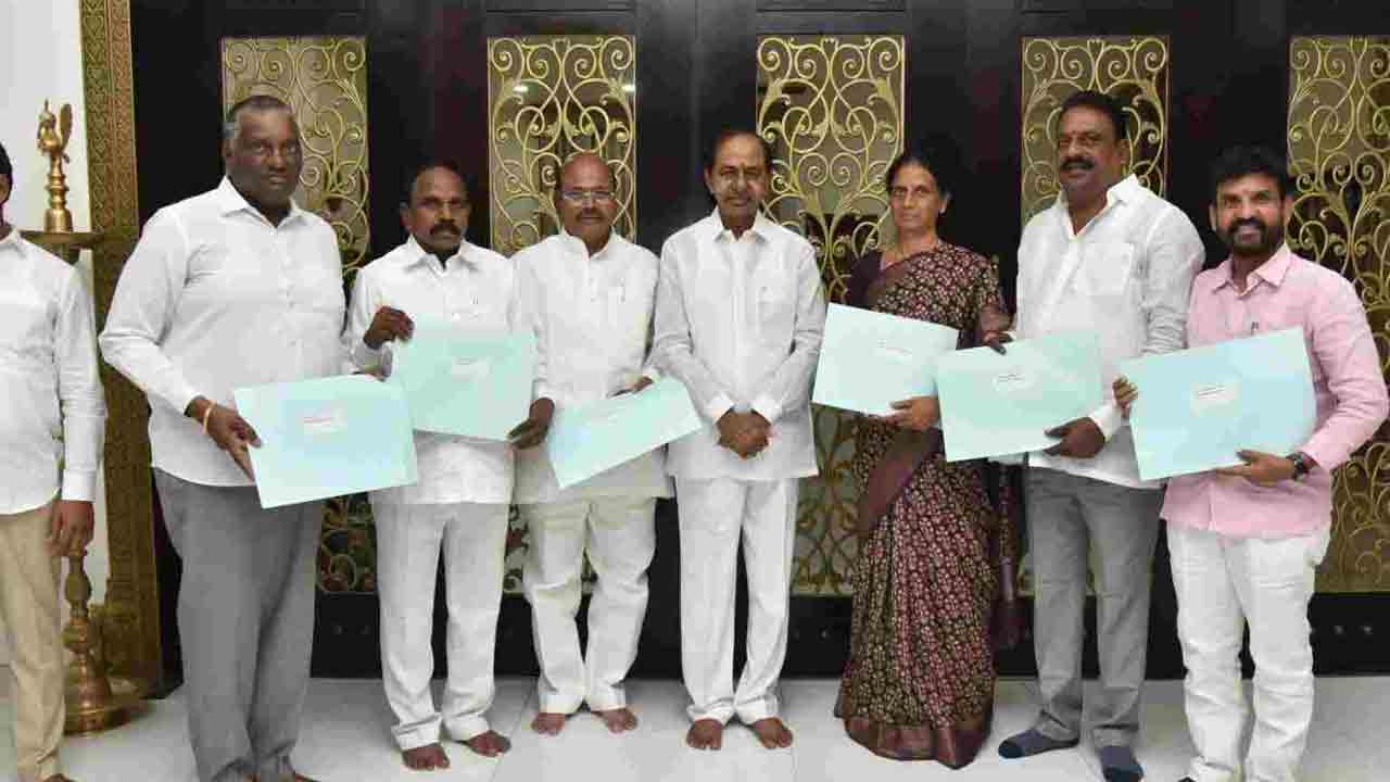 మరో 28 మందికి బీఆర్‌ఎస్‌ బీఫామ్స్‌