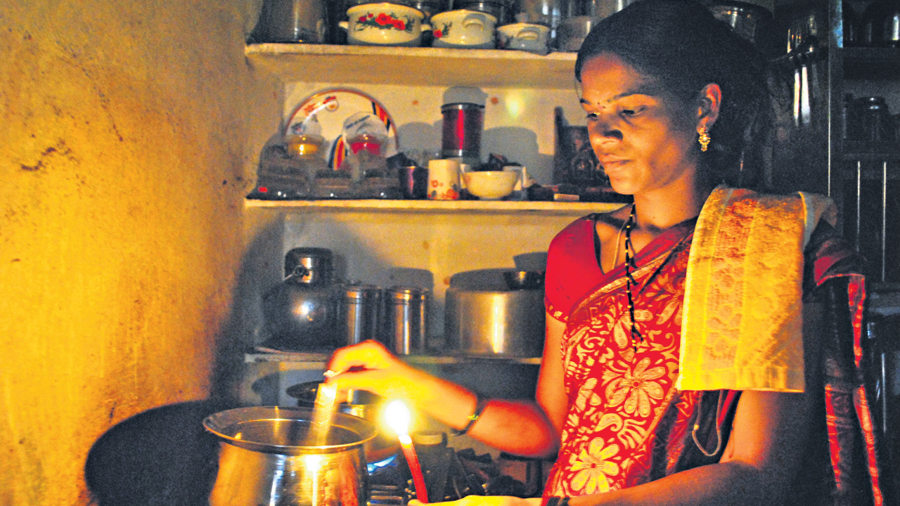 Congress | కాంగ్రెస్‌కు ఓటేస్తే కరెంటు ఖతమే.. 60 ఏండ్ల పాలనలో ఇదీ పరిస్థితి!