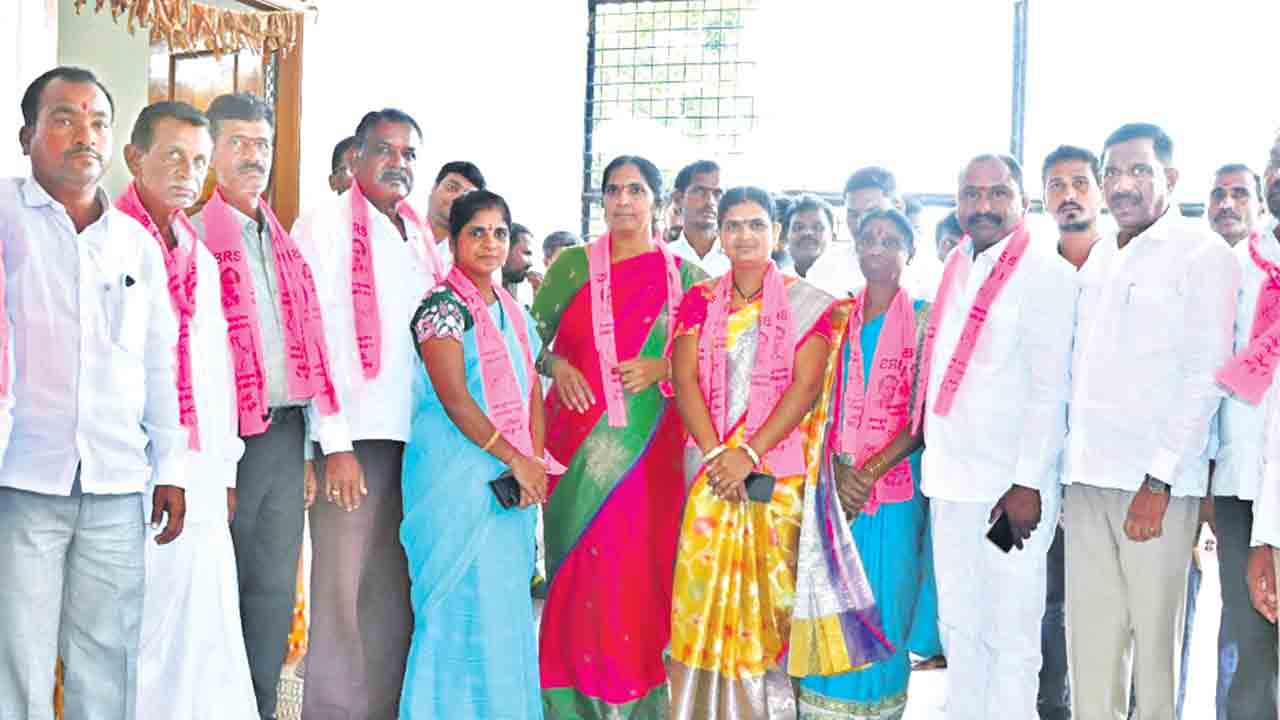 కాంగ్రెస్‌కు బిగ్‌ షాక్‌