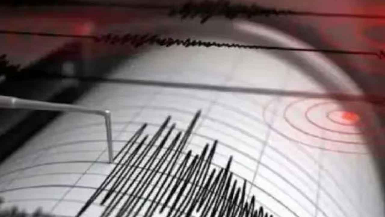 ఢిల్లీలో భూ ప్రకంపనలు