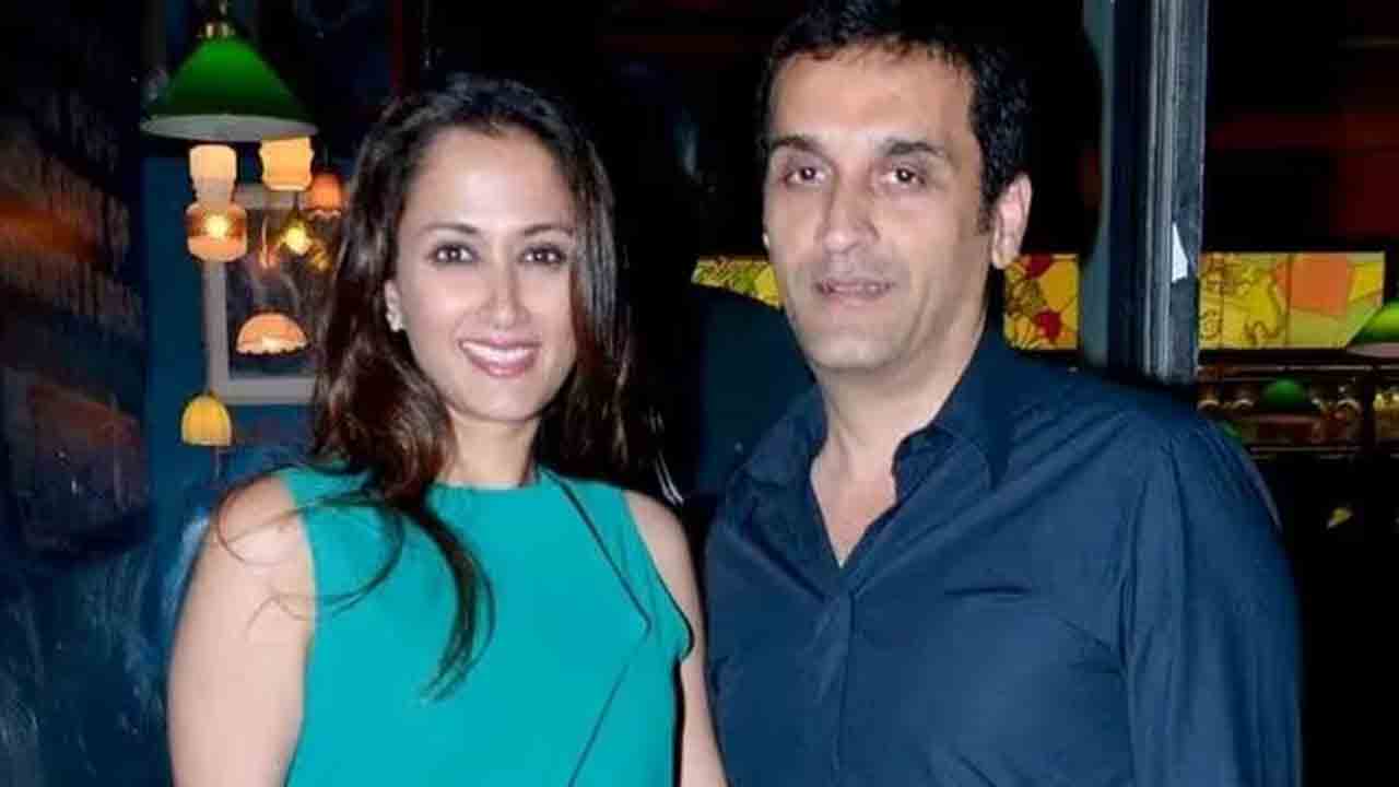 Gayatri Joshi | షారూఖ్ ఖాన్ హీరోయిన్‌కు కారు ప్రమాదం.. ఇద్ద‌రు మృతి