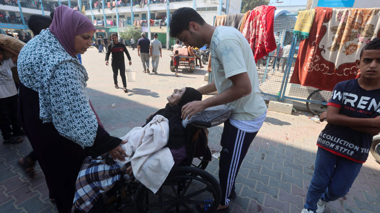 Israel-Hamas War | దవాఖానల్లో హాహాకారాలు.. ఇంక్యుబేటర్‌, ఆక్సిజన్‌ దొరక్క పాలస్తీనియన్ల అవస్థలు