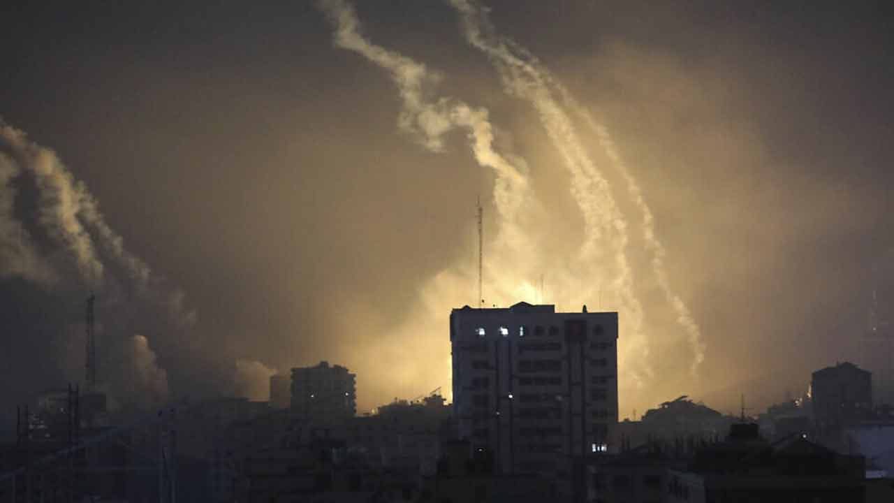 Issam Abu Rukbeh: ఇజ్రాయిల్ దాడిలో హమాస్ వైమానిక ద‌ళాధిప‌తి హ‌తం