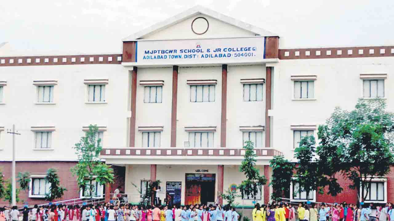 అగ్రవర్ణ పేదలకూ గురుకులాలు