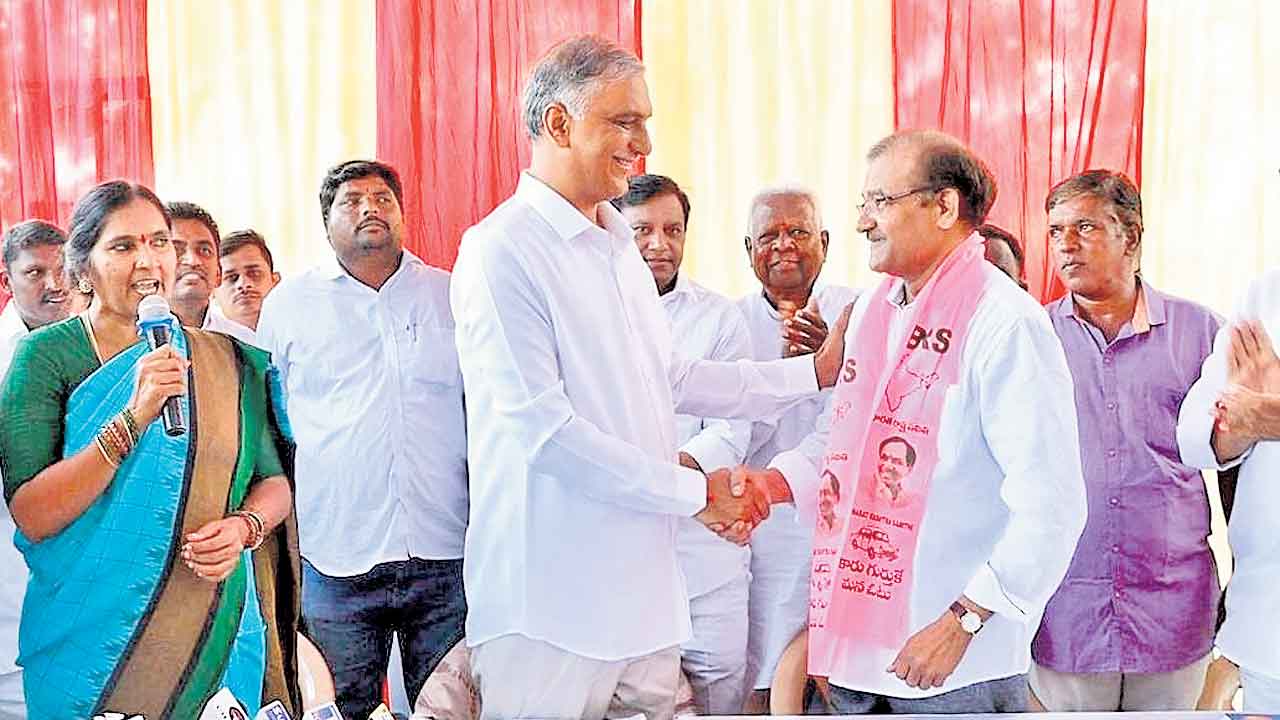 తెలంగాణ పథకాలు కేంద్రం కాపీ