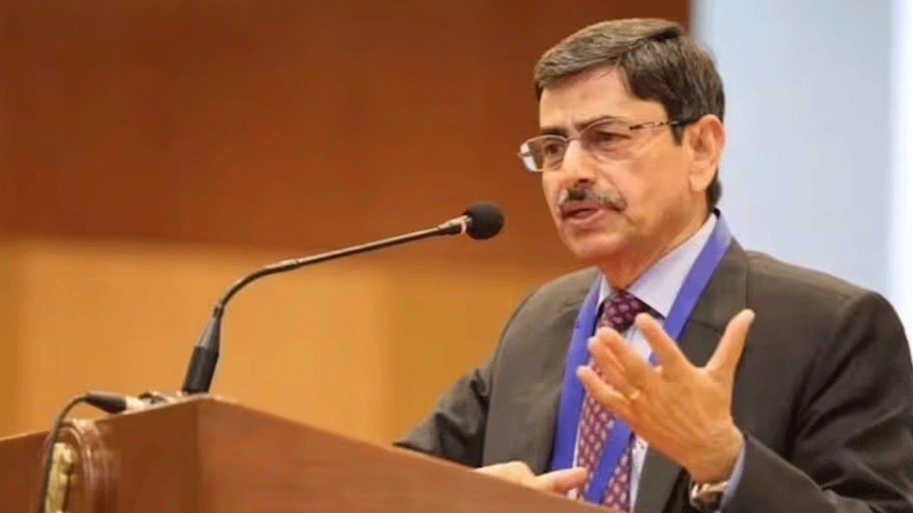 త‌మిళ‌నాడు రాజ్‌భ‌వ‌న్ మెయిన్ గేట్‌పై పెట్రోల్ బాంబులు విసిరిన వ్య‌క్తి అరెస్ట్