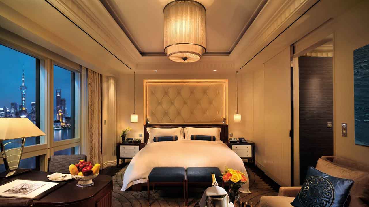 ఆతిథ్యరంగం అదుర్స్‌