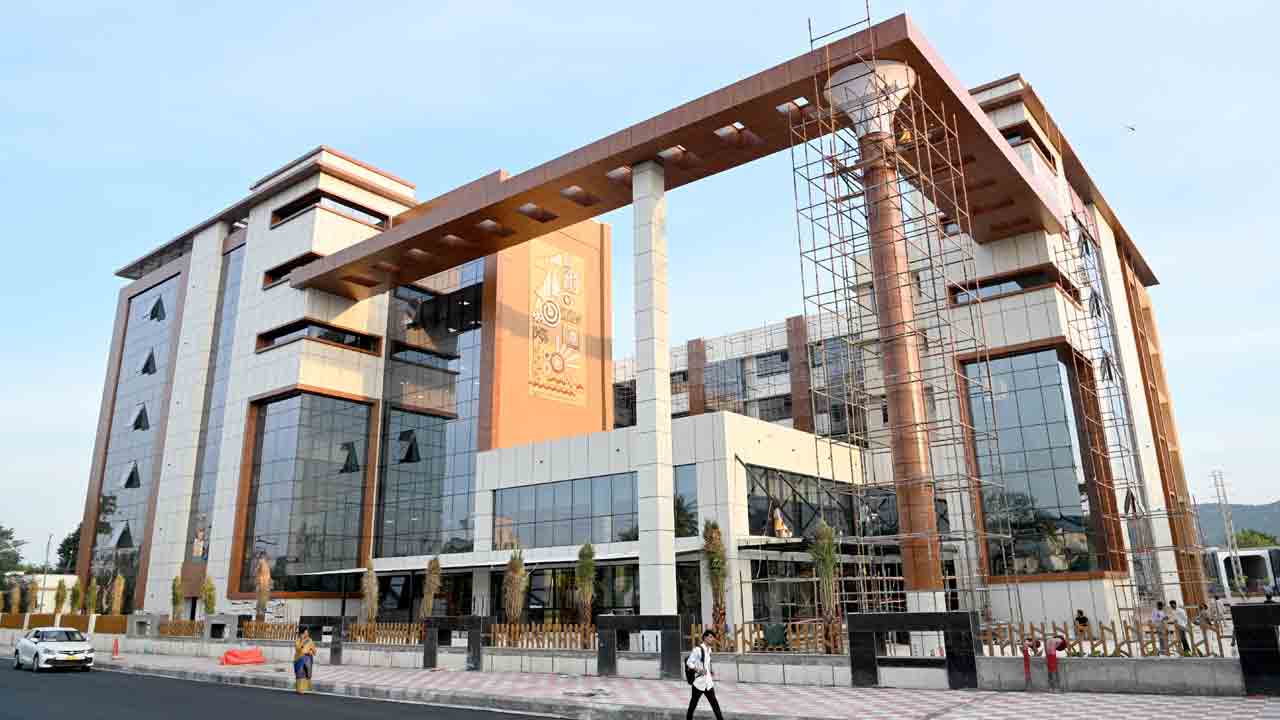 మంత్రి కేటీఆర్‌ పర్యటనకు చకచకా ఏర్పాట్లు