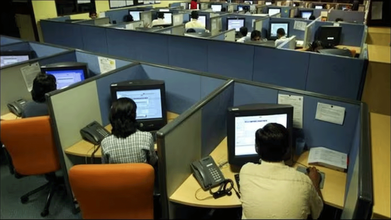 Layoffs | ఐటీలో ఆగ‌ని లేఆఫ్స్ క‌ల‌కలం : రెండేండ్లుగా ప్ర‌తి గంట‌కూ స‌గ‌టున 23 మంది టెకీల‌పై వేటు