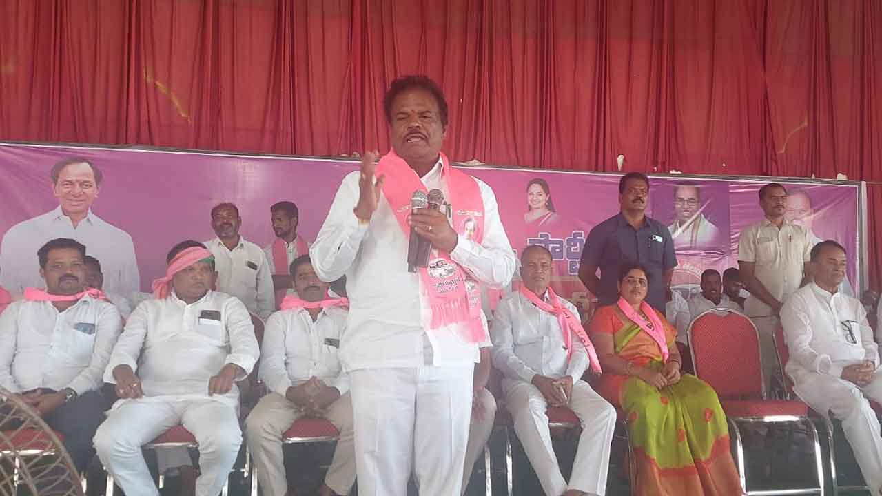 కాంగ్రెస్‌, బీజేపీకి భయపడేదే లేదు