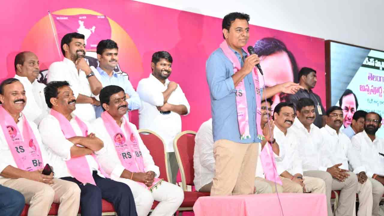 KTR | కేసీఆర్కు ఉండే ఆర్తి రాహుల్కో, మోదీకో ఉండదు.. ఎట్టికైనా, మట్టికైనా మనోడే కావాలి : మంత్రి కేటీఆర్