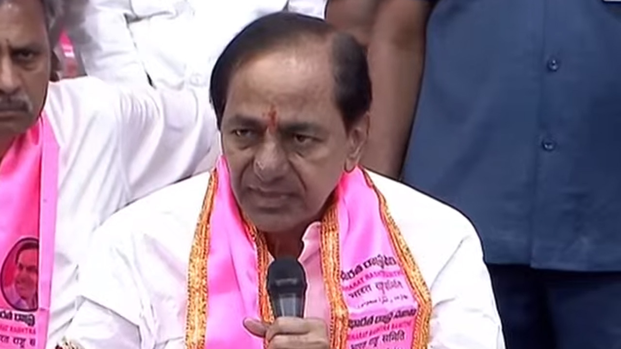 Aarogyasri | ఆరోగ్య శ్రీ గ‌రిష్ఠ ప‌రిమితి రూ. 15 ల‌క్ష‌ల‌కు పెంపు.. ప్ర‌క‌టించిన సీఎం కేసీఆర్