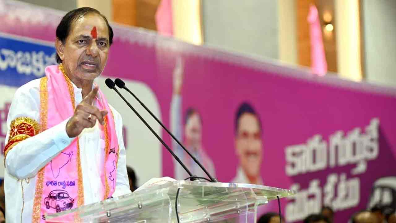 CM KCR | త‌ల్లే ద‌య్యం అయినాక పిల్ల ఎట్ల బ‌తుకుత‌ది..? నాటి సీఎంను ప్ర‌శ్నించాన‌న్న కేసీఆర్