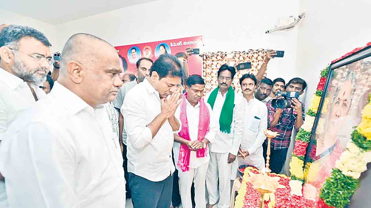 వేములకు మంత్రి కేటీఆర్‌ పరామర్శ