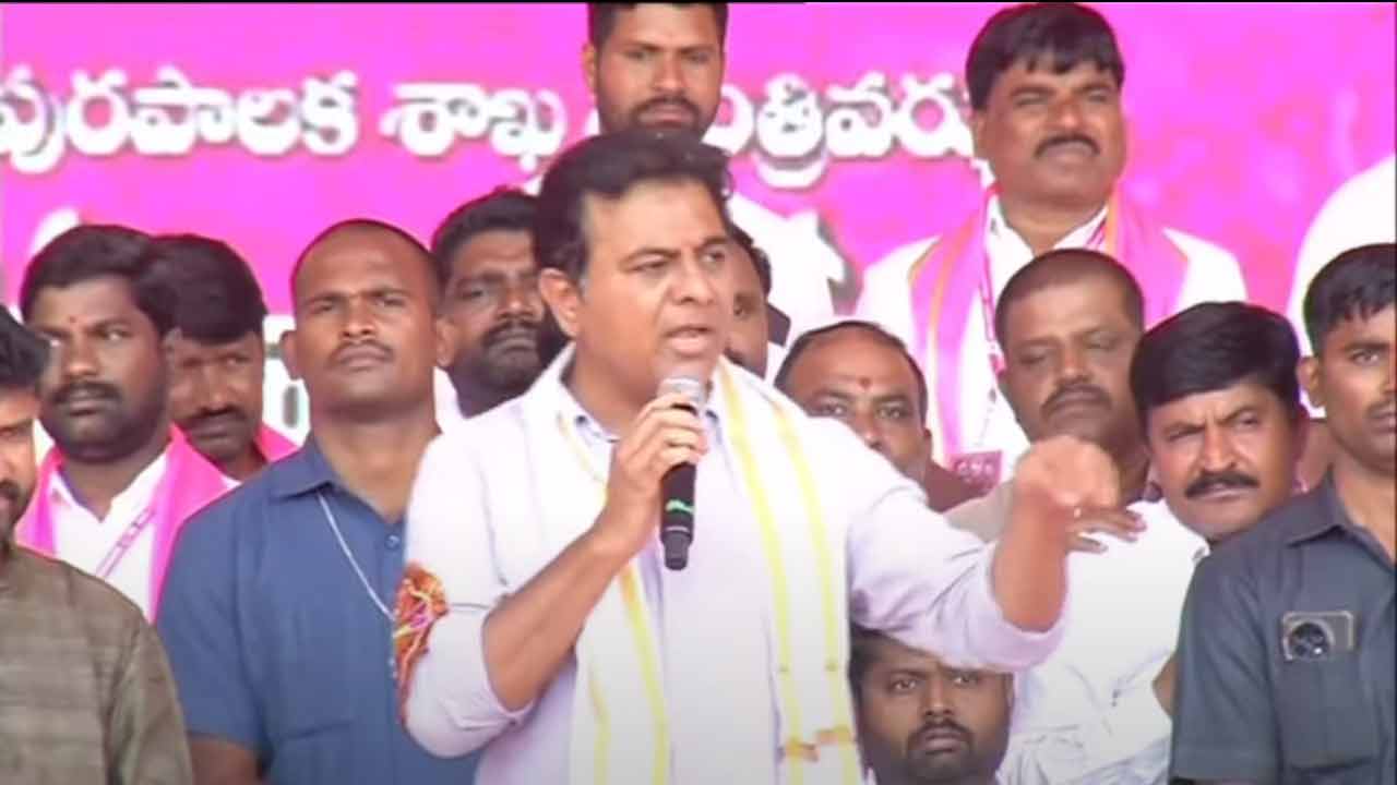 KTR | మొనగాడు లాంటి కేసీఆర్ ఉండగా.. ఈ అడ్డమైన వెధవలు మనకు అవసరమా..? : మంత్రి కేటీఆర్