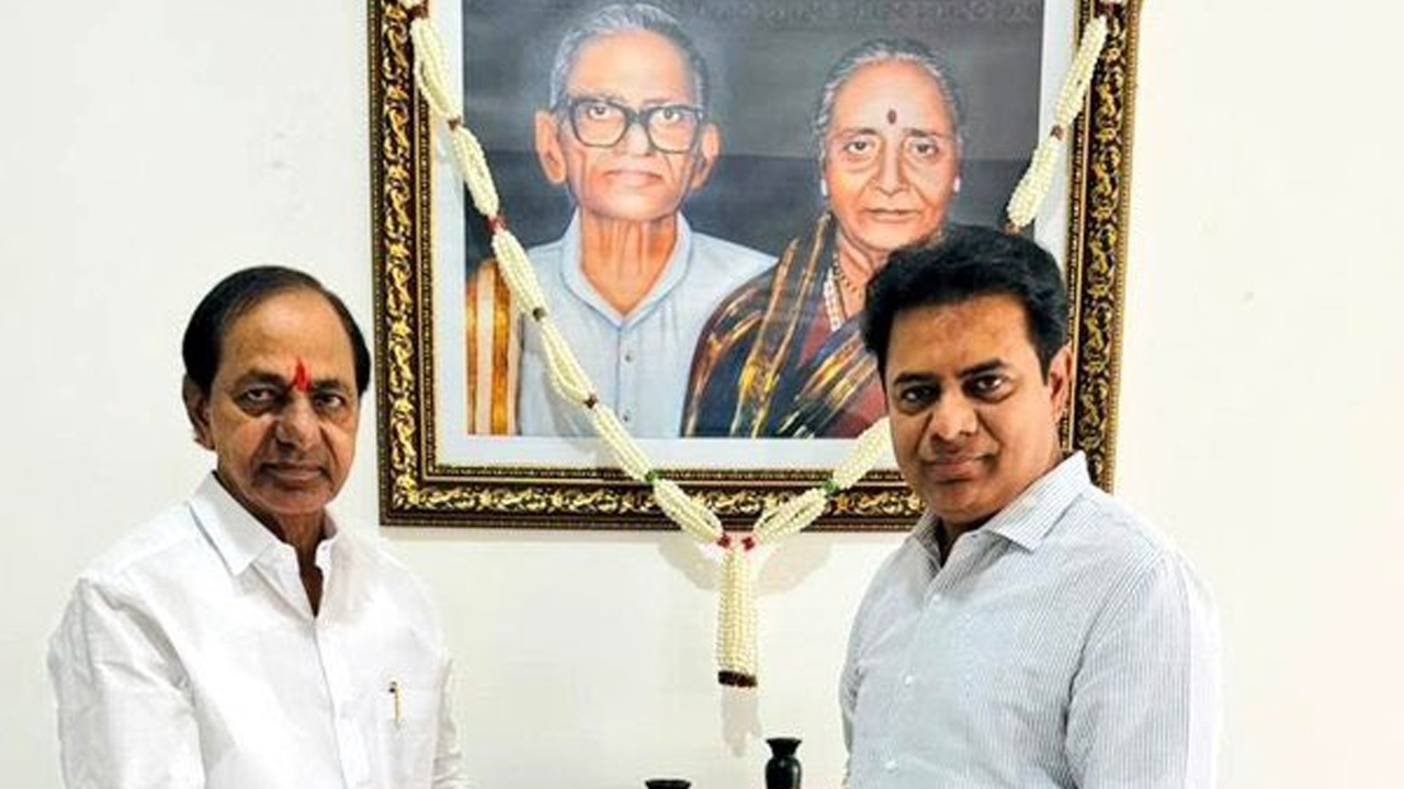 KTR | తాత-నాయనమ్మల సాక్షిగా బీఫామ్‌ అందుకున్న కేటీఆర్‌