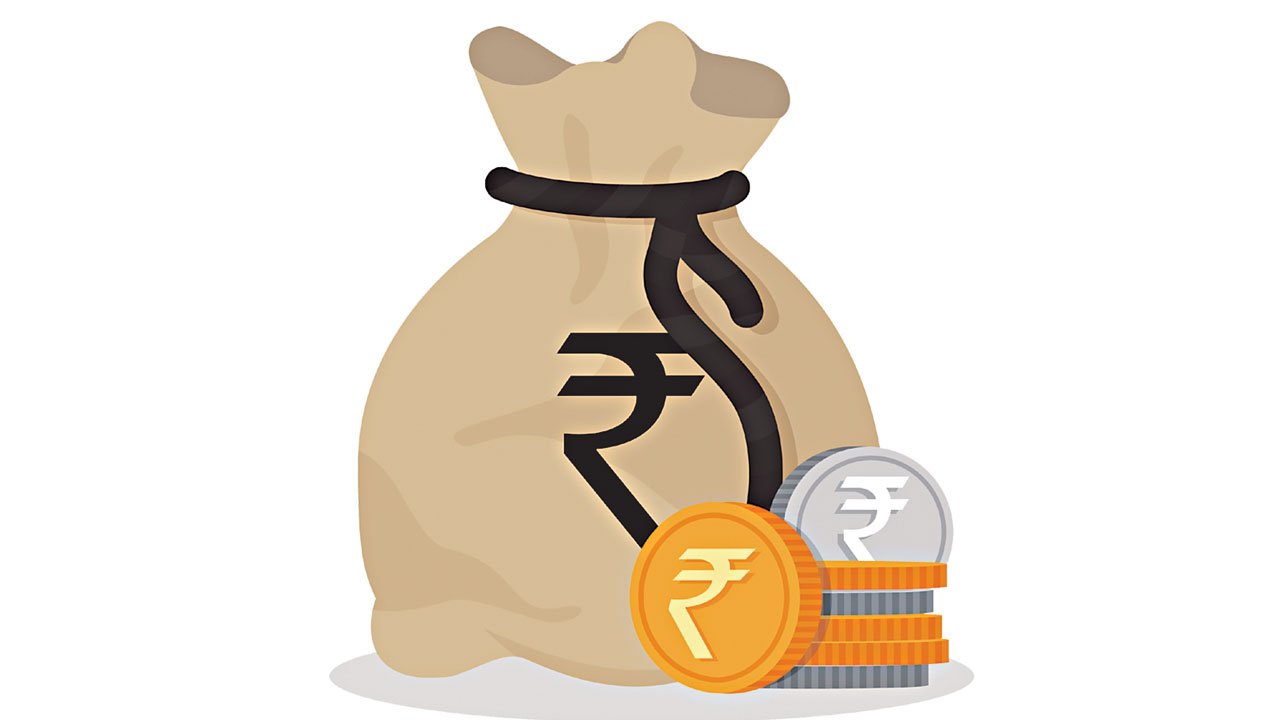 లైఫ్‌ ట్యాక్స్‌ వసూలులో.. హైదరాబాద్‌దే అగ్రస్థానం