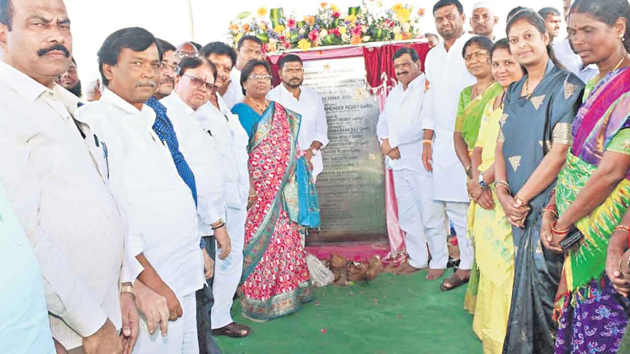 దేశానికే ఆదర్శం తెలంగాణ పథకాలు