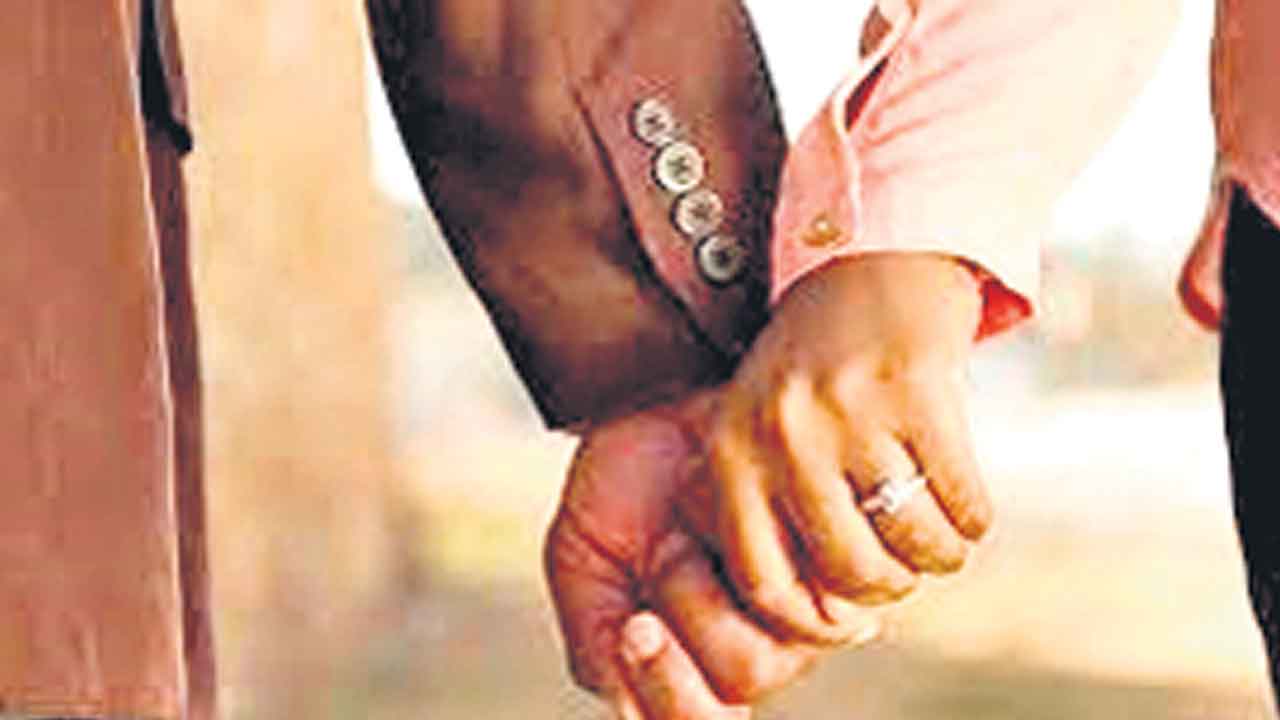 ‘మేజర్లు నచ్చిన వ్యక్తిని మనువాడొచ్చు