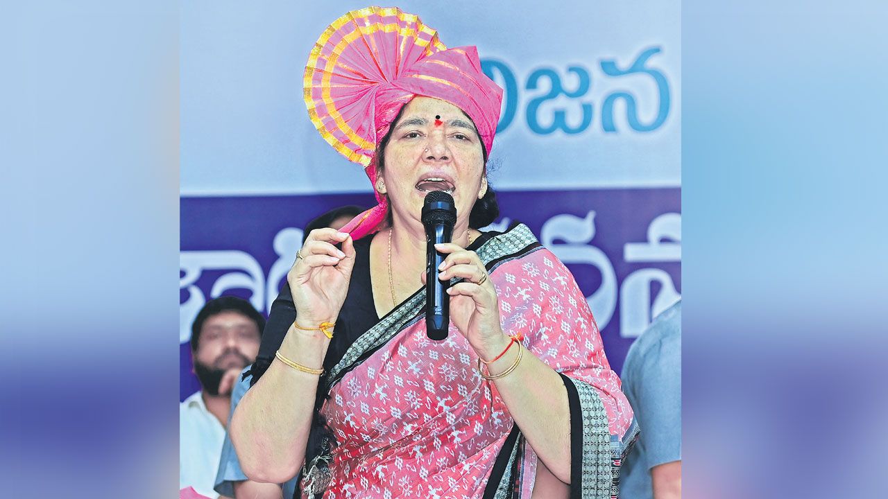Miniister Satyavati Rathore