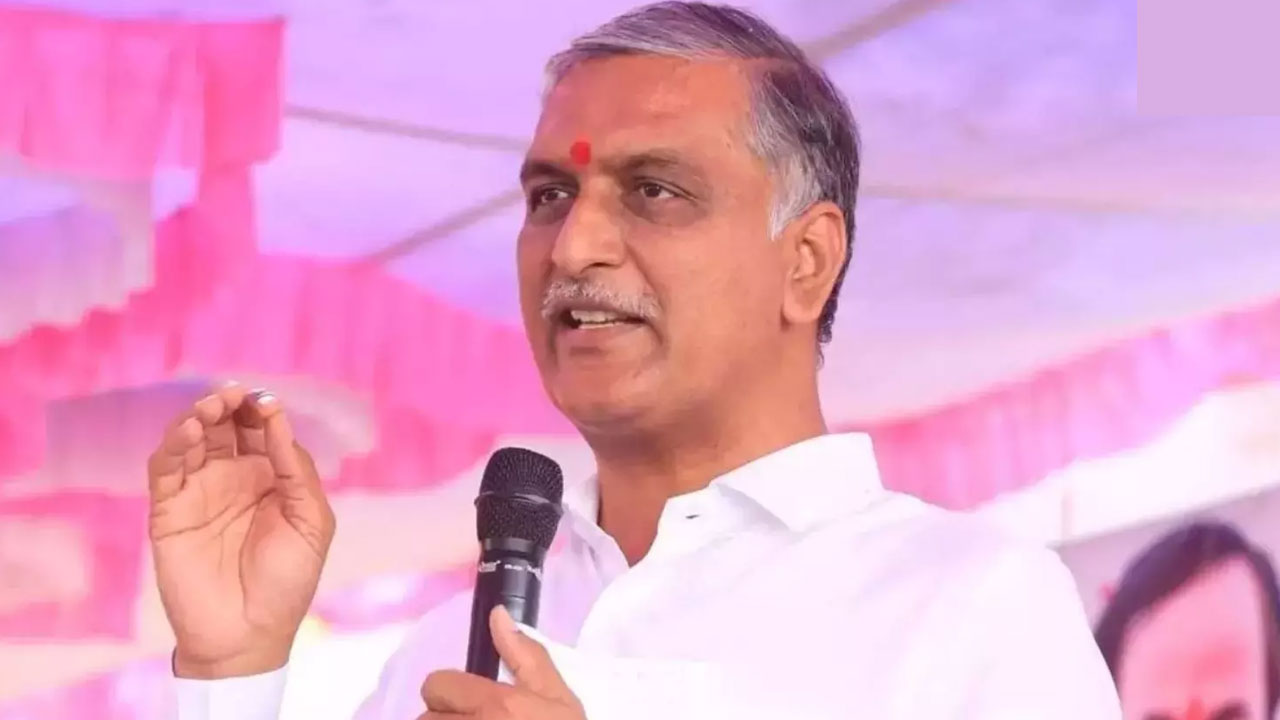 Harish Rao | కాంగ్రెస్ పార్టీ ఎన్ని డబ్బులు పంచినా.. గెలిచేది మాత్రం బీఆర్ఎస్ పార్టీనే : మంత్రి హరీశ్రావు