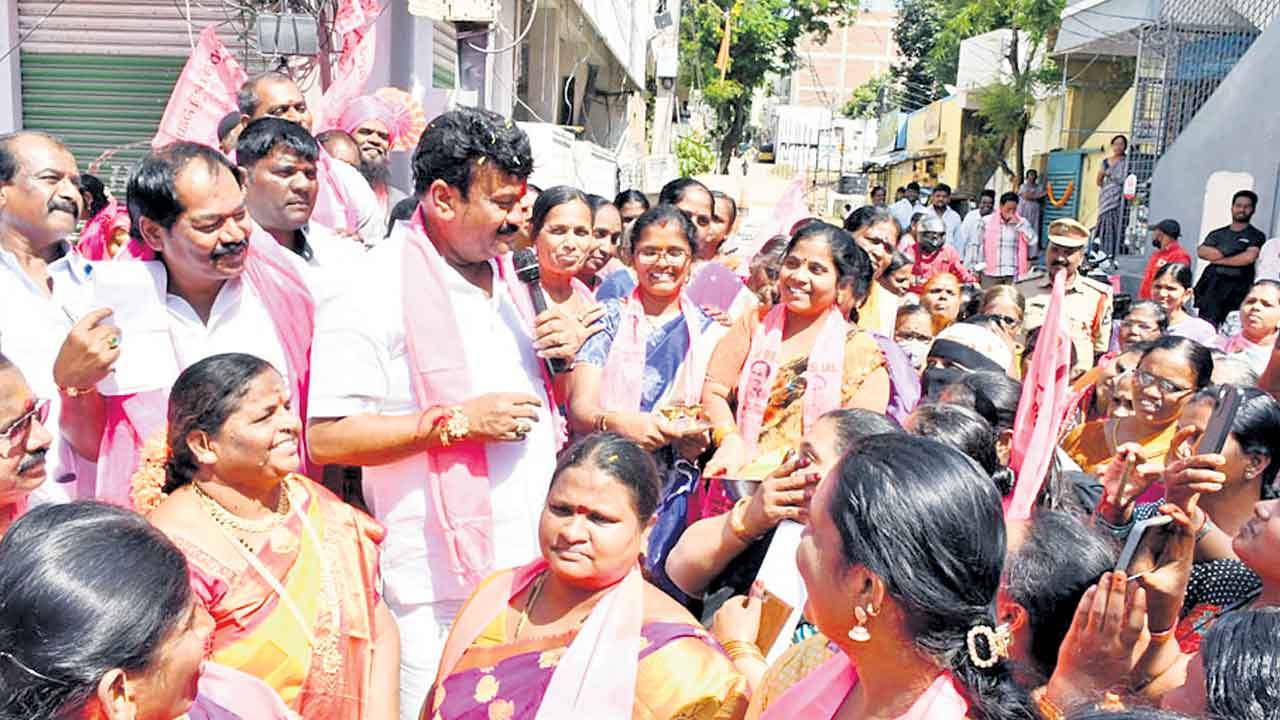 ప్రతిపక్షాలను ప్రజలు నమ్మరు