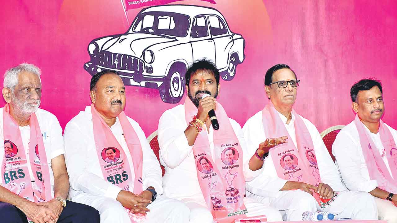 బీజేపీ, కాంగ్రెస్ బీసీ వ్యతిరేక పార్టీలే