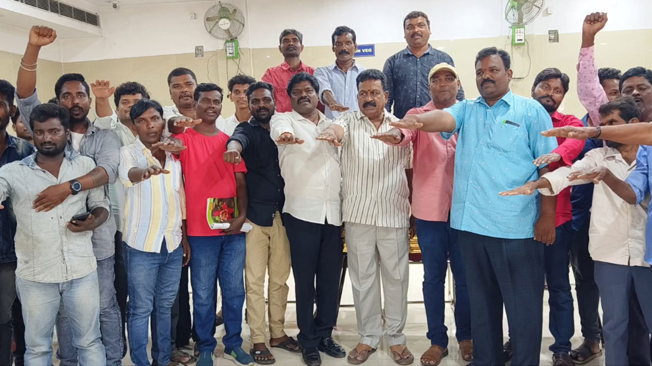 MLA Vinaybhaskar | ఎమ్మెల్యే వినయ్‌భాస్కర్‌ వెంటే ఉంటాం.. ప్రతిజ్ఞ చేసిన ఎస్సీ కమ్యూనిటీ సభ్యులు