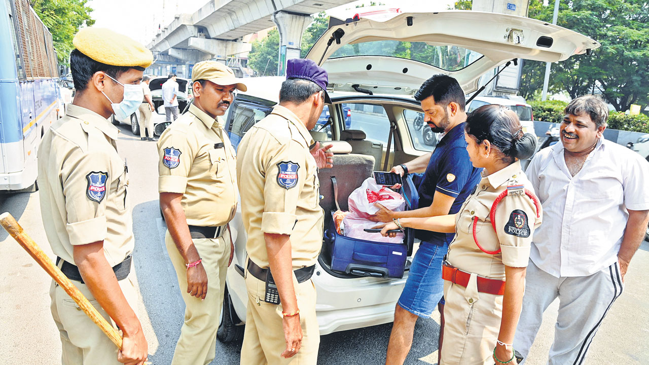 హవాలాగుట్టు రట్టు