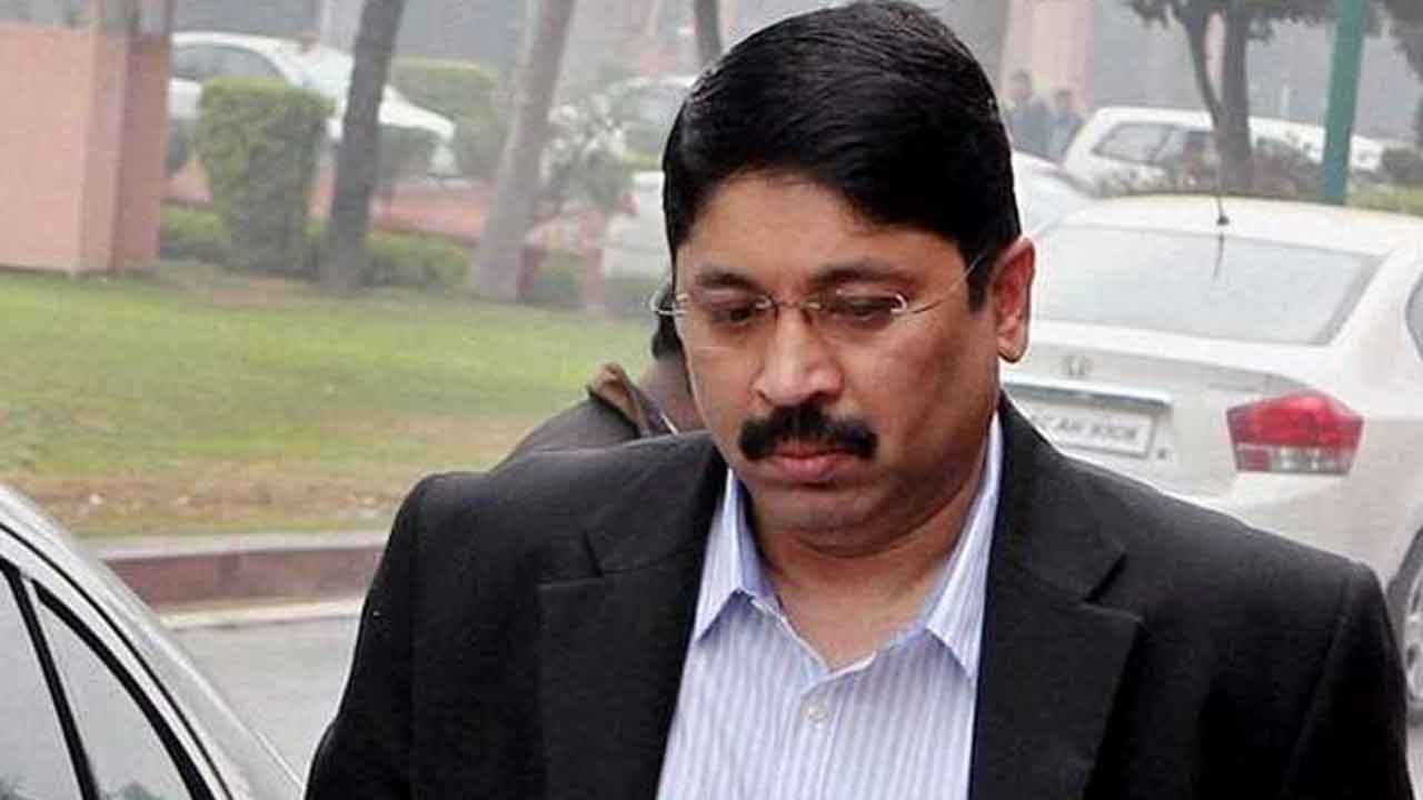 కేంద్ర మాజీ మంత్రికి సైబర్‌ నేరగాళ్ల టోకరా