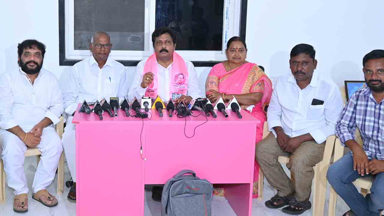 మంత్రి కేటీఆర్‌ పర్యటనను విజయవంతం చేయాలి