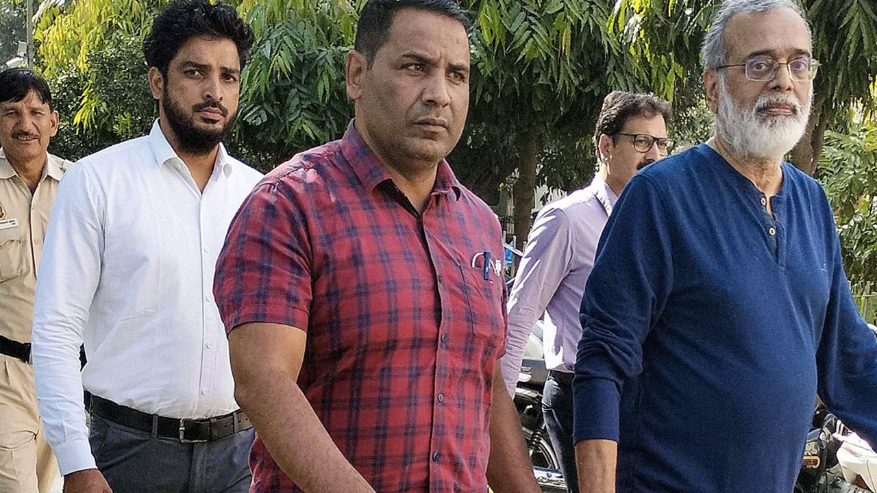 NewsClick: సుప్రీంకోర్టును ఆశ్ర‌యించిన న్యూస్‌క్లిక్ వ్య‌వ‌స్థాప‌కుడు