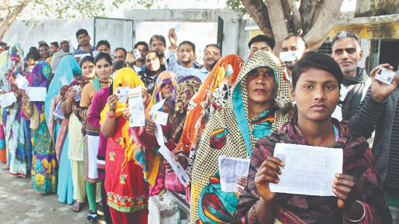 Chhattisgarh | తొలిసారి సొంతూళ్లో ఓటు.. మవోయిస్టుల అడ్డా బస్తర్‌ రీజియన్‌లోని మారుమూల గ్రామాల్లో పోలింగ్‌ స్టేషన్లు