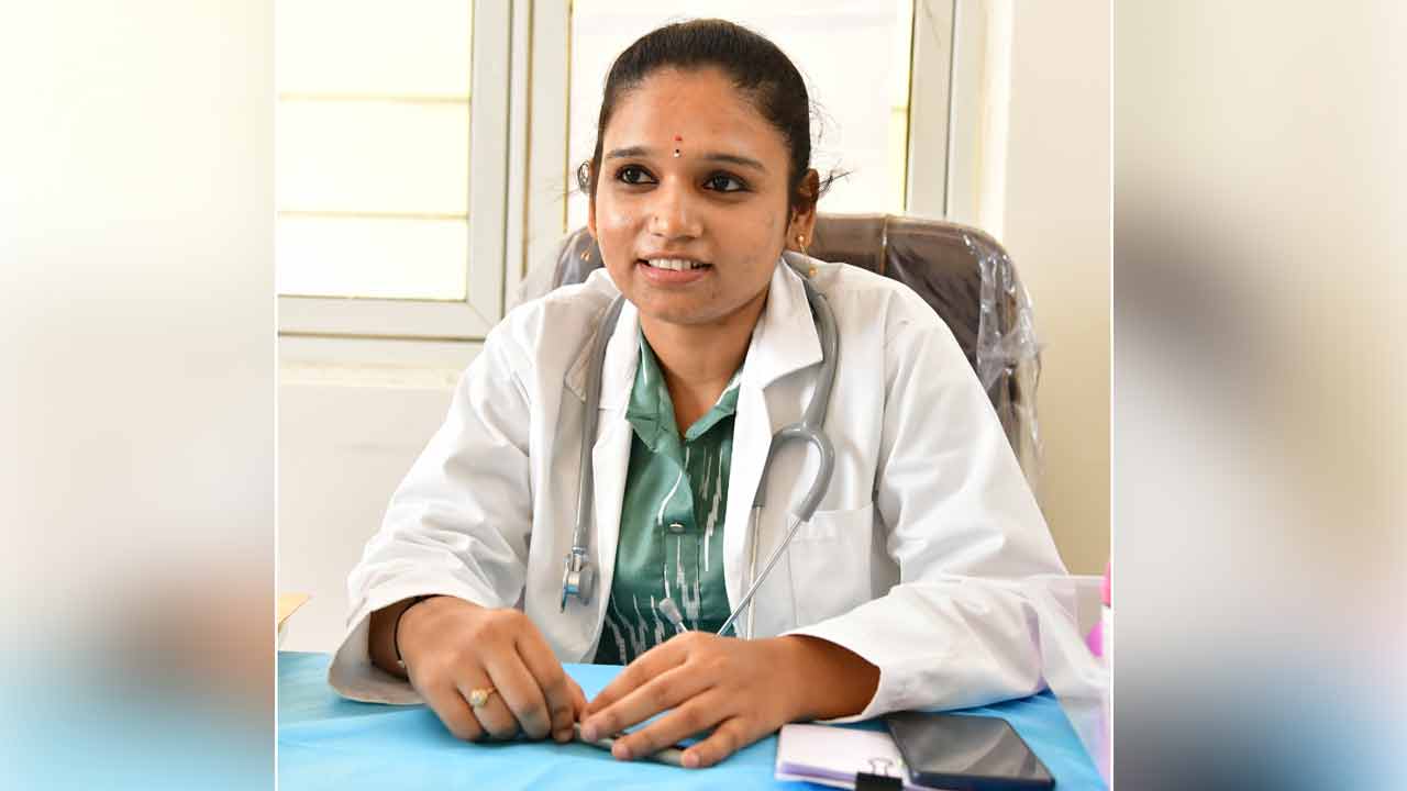 Karimnagar | కానిస్టేబుల్‌ కిష్టయ్య కూతురుకు మెడిసిన్‌ పీజీలో సీటు.. ఫీజు చెల్లిస్తామని చెప్పిన సీఎం కేసీఆర్‌