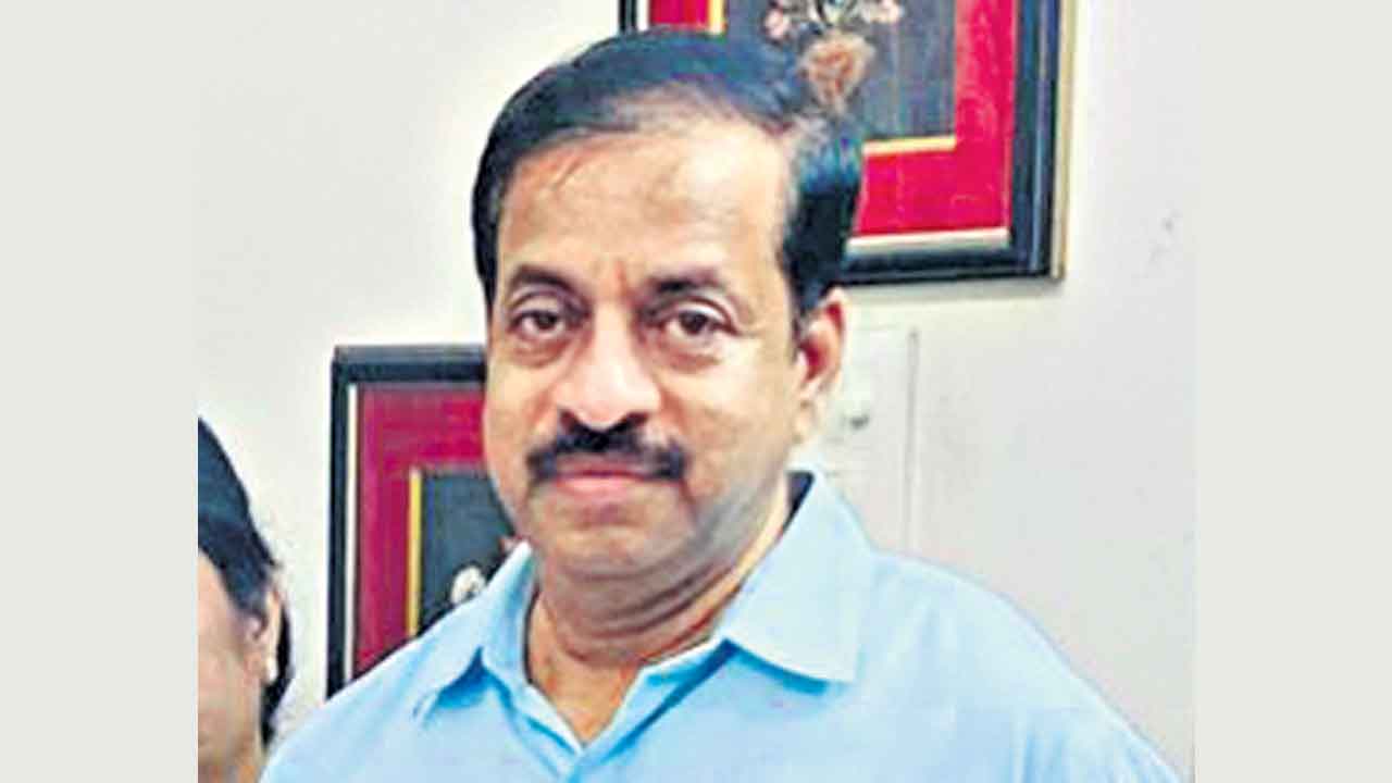 Lucky Draw | నమస్తే తెలంగాణ పాఠకుడికి దసరా బొనాంజా కారు.. బంపర్ డ్రాలో గెలుపొందిన నీల్ గోగ్టే ఇంజినీరింగ్ కాలేజీ డైరెక్టర్ పీఎస్ మూర్తి
