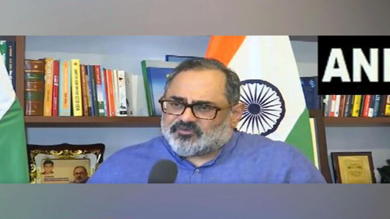 IPhone Manufacturing |  టాటా గ్రూప్‌ చేతికి ఐఫోన్ల తయారీ.. మరో రెండున్నరేండ్లే టైం!