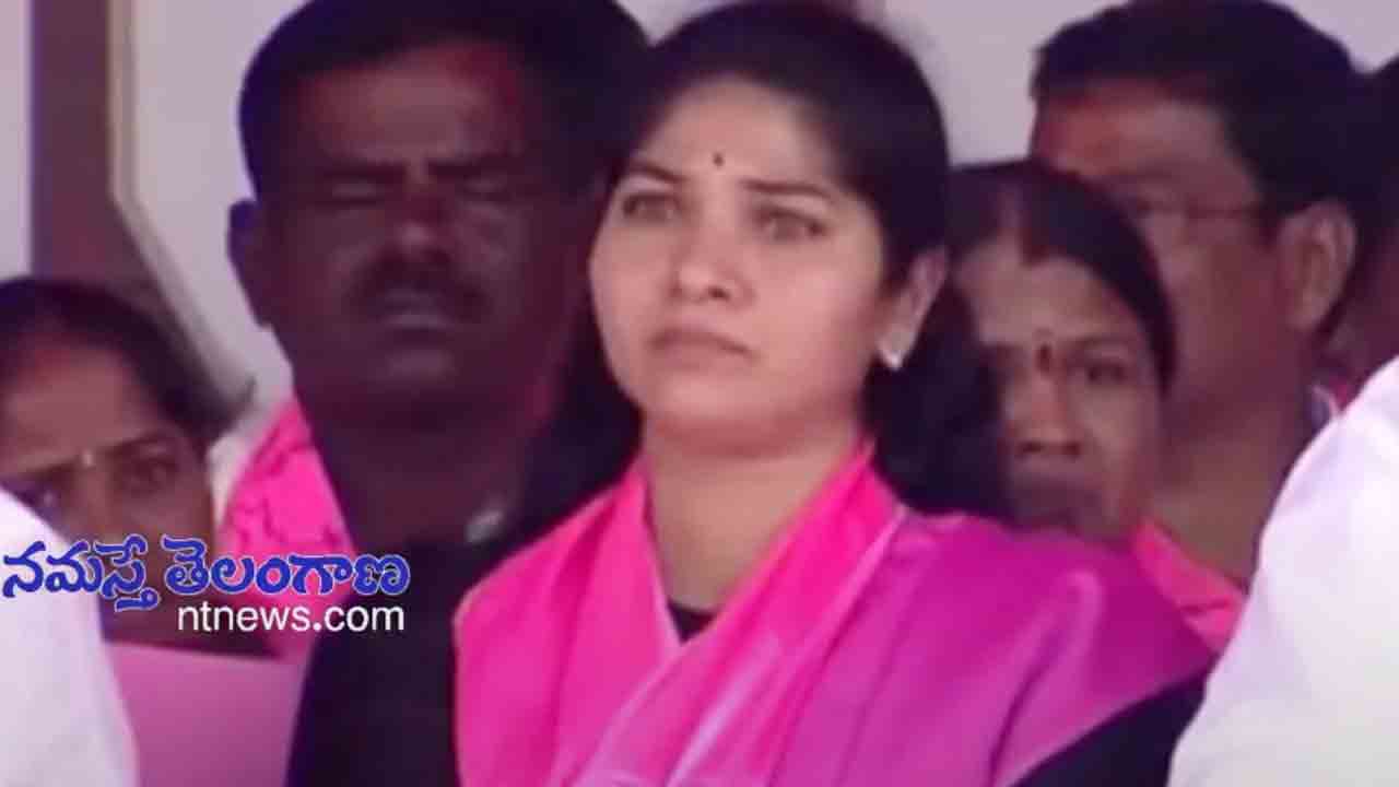 CM KCR : కేసీఆర్ మాటలకి సాయి చంద్ భార్య కన్నీళ్లు