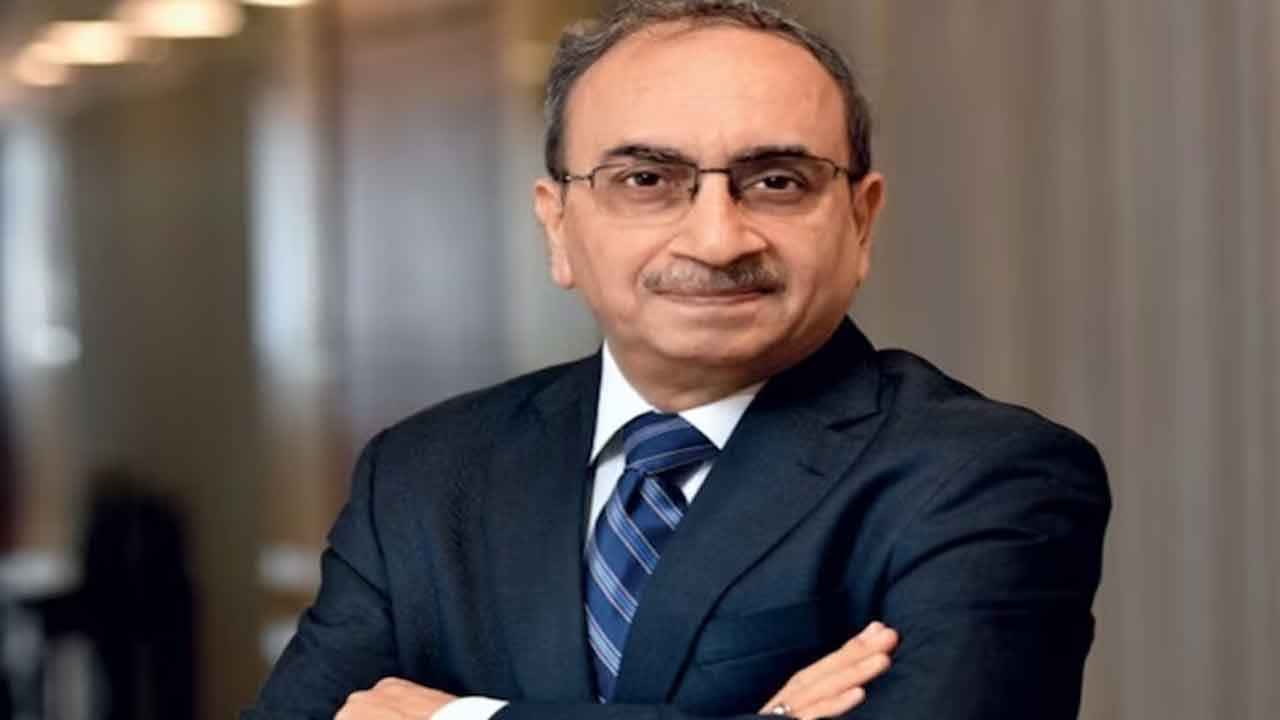 ఎస్బీఐ చైర్మన్‌ పదవీకాలం పొడిగింపు