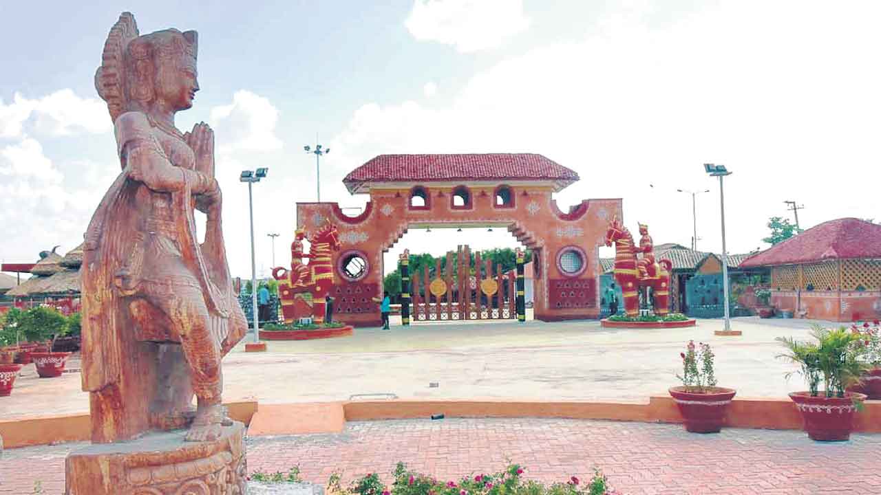Shilparamam Idol