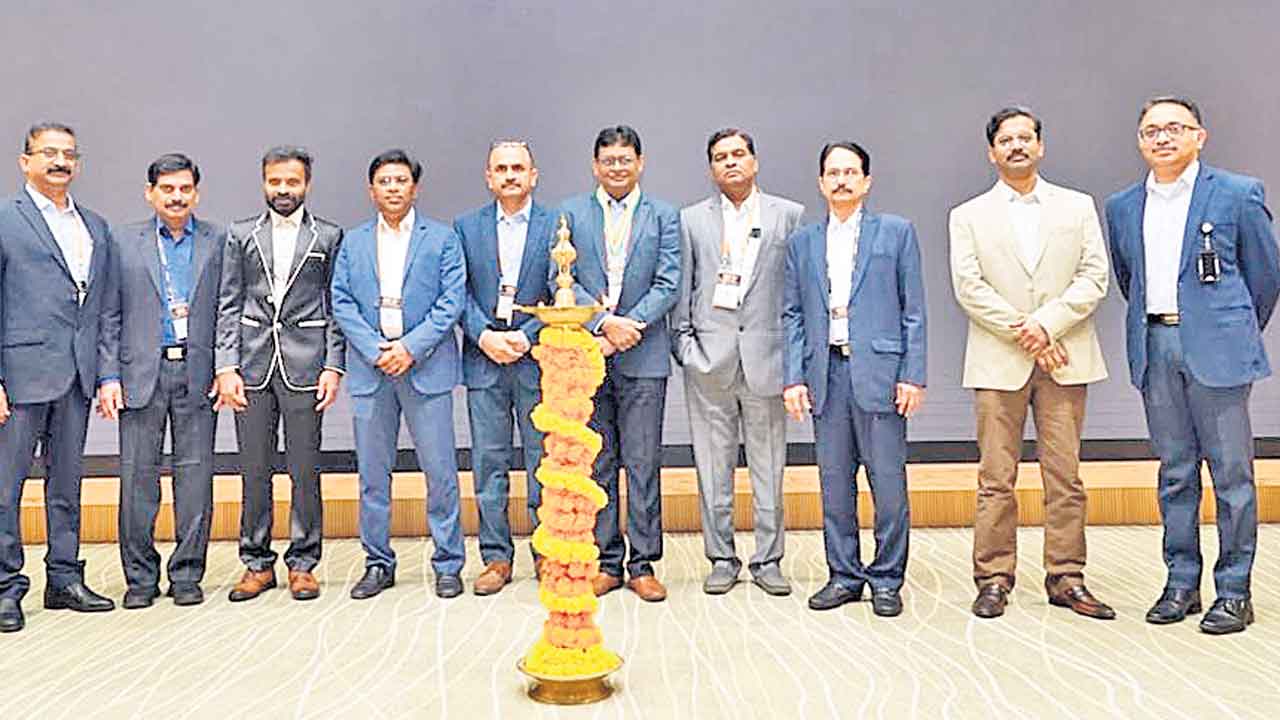 ముగిసిన షోల్డర్‌ అండ్‌ ఎల్బో 7వ జాతీయ సదస్సు