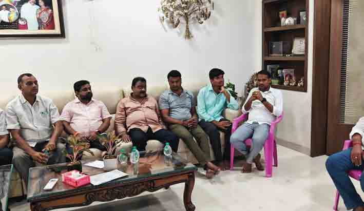 సమన్వయంతో పని చేయాలి