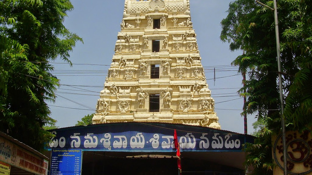 Srisailam | ఈ నెల 28న చంద్ర గ్రహణం.. శ్రీశైలం ఆలయ ద్వారాలు మూసివేత