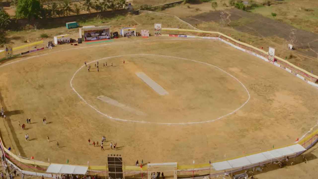 హాలియాలో మినీ స్టేడియం